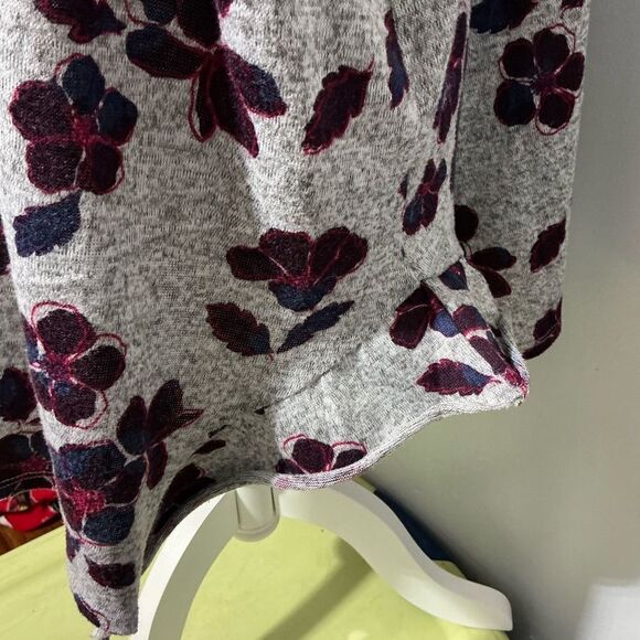 Lane Bryant Sweater Womens Gray Floral Print Long Sleeve  plus Size 22 - Picture 3 of 6